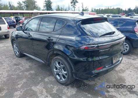 2024 Dodge Hornet R/T Eawd from USA, damaged, VIN ZACPDFCW9R3A32594
